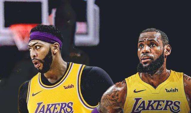  詹姆斯生涯总分突破四万，历史第一人诞生  