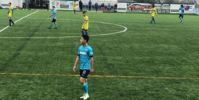  莱比锡红牛青训小将上演帽子戏法  