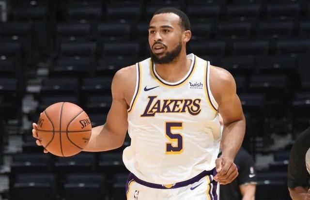  独行侠新秀单场20+10 基德盛赞未来可期  